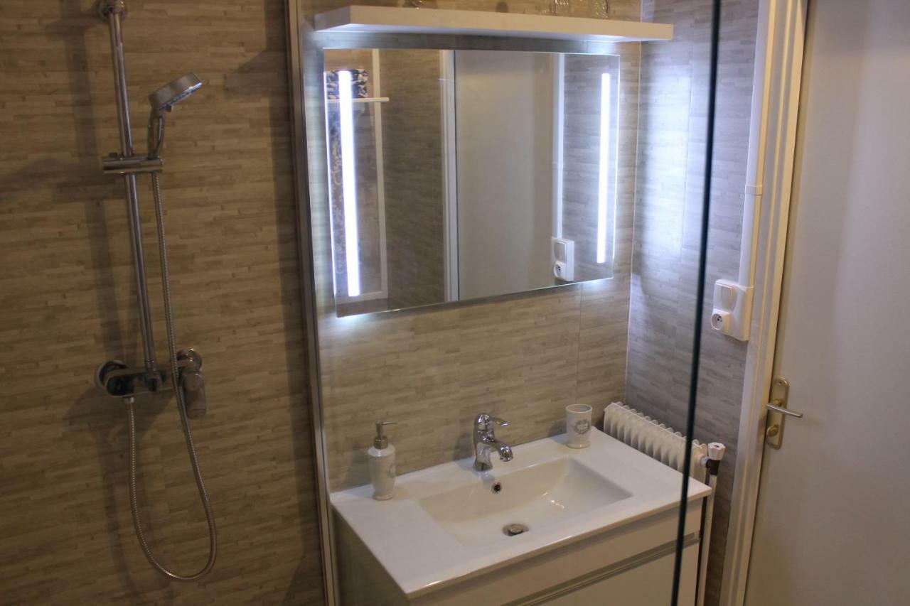 Appartement Place Leclerc ブザンソン エクステリア 写真